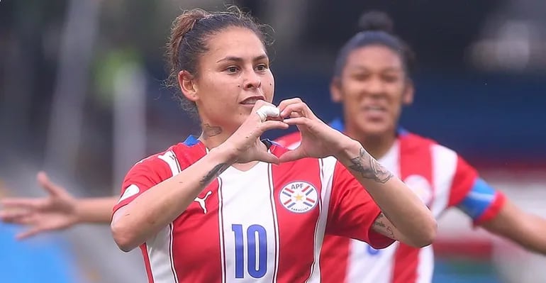 Jessica Martínez, futbolista paraguaya.