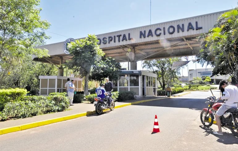 Pacientes con cáncer quieren volver al Hospital Nacional de Itauguá para seguir su tratamiento.