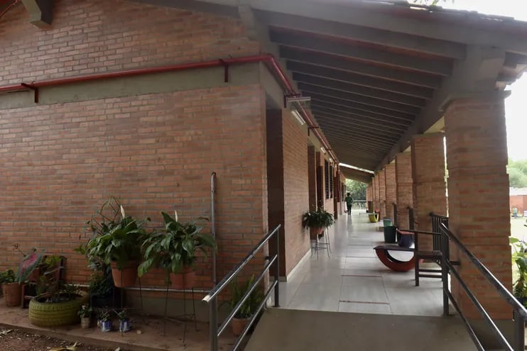 La Escuela María Felicidad Gonzáles estrena nuevo pabellón, que lo concretó en plena pandemia.