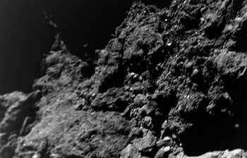 Imagen de la superficie del asteroide Ryugu.