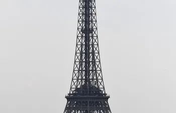 torre-eiffel-paris-francia-90356000000-1783801.JPG