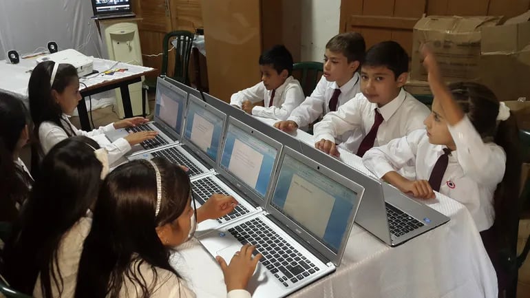 En el Alto Paraguay existe escasa cobertura de internet, lo que conspira contra la enseñanza en varias instituciones educativas de la zona.