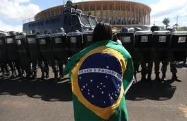 policia-brasilena-detiene-a-once-revendedores-de-entradas-en-rio-y-sao-paulo-105638000000-1102900.JPG