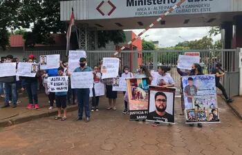Los familiares de Samuelito, el niño fallecido, realizaron varias manifestaciones para conseguir el cambio de carátula.