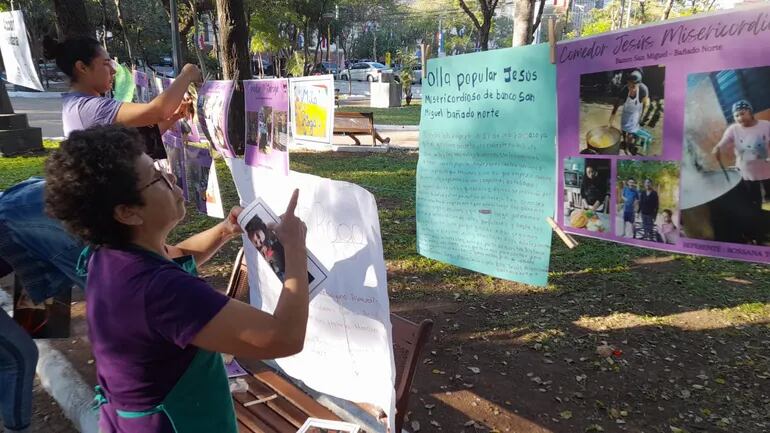 Preparativos para la actividad denominada Acción Solidaria Paraguay contra el hambre, en la plaza O'leary este viernes.