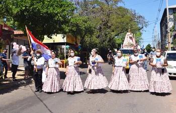 Instan a rezar por el fin de la pandemia del coronavirus - Fiesta Patronal  Virgen del Rosario 2021 - ABC Color