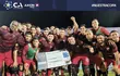 Jugadores de Colón de Santa Fe festeja la clasificación a octavos de final de la Copa Argentina 2023