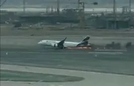 Video: avión sufrió un accidente en pista de aterrizaje en aeropuerto de Perú