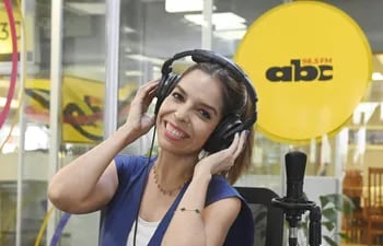 Belén Bogado, la "tuntuna", expresó su alegría por ser parte de ABC FM y acompañar a los oyentes en el horario de la siesta.