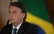 El Gobierno del presidente Brasil, Jair Bolsonaro, podría aumentar el techo de gastos para 2022, año de elecciones presidenciales, para favorecer a los planes sociales.