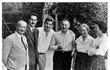 Desde la izquierda: Heidegger, Costas Axelos, Lacan, Jean Bofre, Elfriede Heidegger y Sylvia Bataille, 1955.