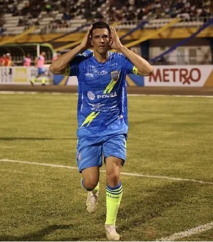 César Villagra marcó un gol para el Rayo Zuliano de Venezuela.