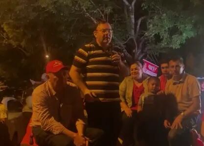 Diputado Tomás Rivas participó activamente del festejo colorado el 10 de octubre último, pero según sus médicos, él padece de cáncer de colon. (captura de video).