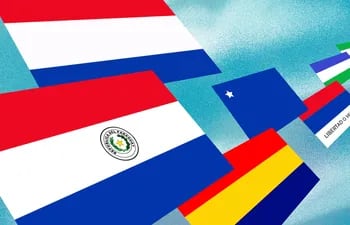 Las banderas que tuvo Paraguay durante su historia.