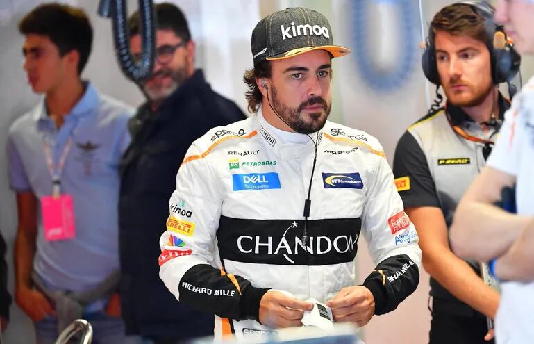 El español Fernando Alonso fue operado ayer con éxito y ya está en proceso de recuperación.