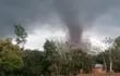 Tornado destrozó viviendas e hirió a al menos cinco personas en San Joaquín.