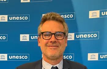 Ernesto Fernández Polcuch, director de la Unesco en Montevideo y representante de Unesco ante Paraguay, Uruguay y Argentina.