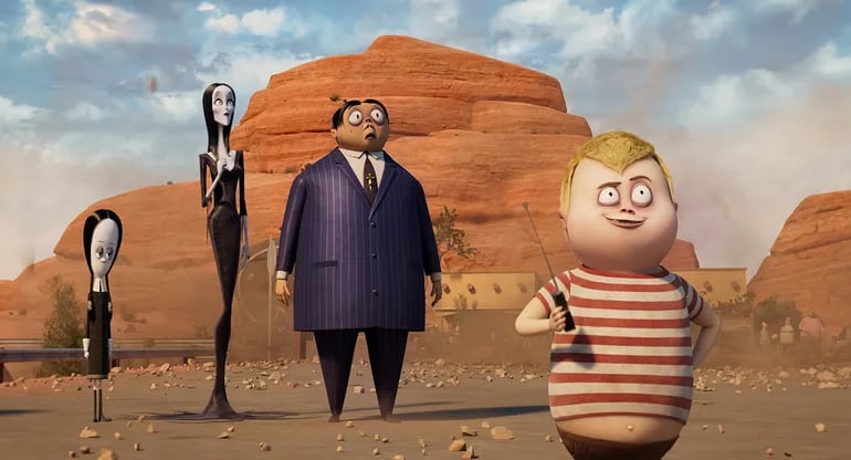"Los Locos Addams 2" invita a acompañar a esta excéntrica familia en sus peculiares vacaciones por diferentes puntos turísticos de Estados Unidos.