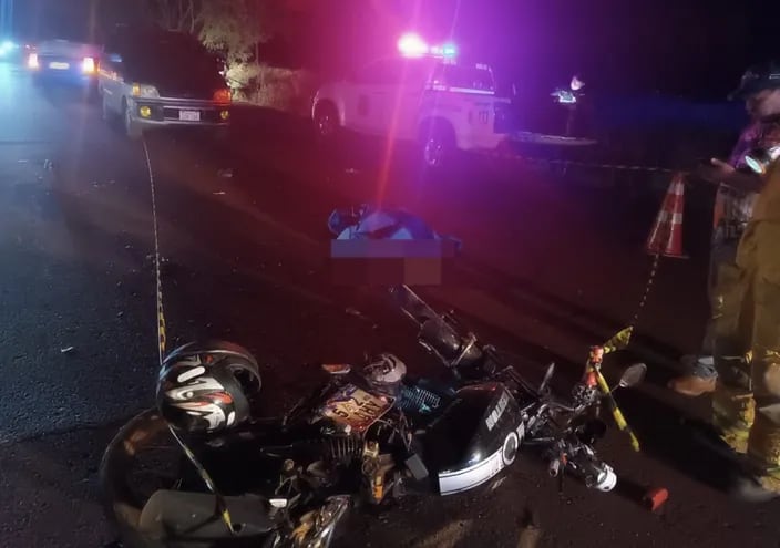 El motociclista murió prácticamente en el acto tras sufrir lesiones en la cabeza.