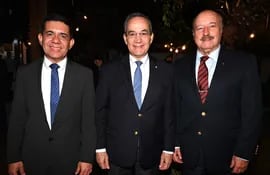 Luis Fernando Sanabria, Martín Burt y Daniel Elicetche.