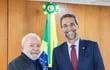 El presidente del Brasil, Luiz Inácio Lula Da Silva firmó el último viernes del decreto de nombramiento del diputado y economista Enio Verri como director general brasileño de Itaipú binacional.