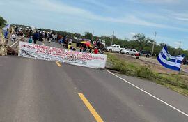 Indígenas están cerrando la ruta Transchaco desde las 08:00 de este miércoles.