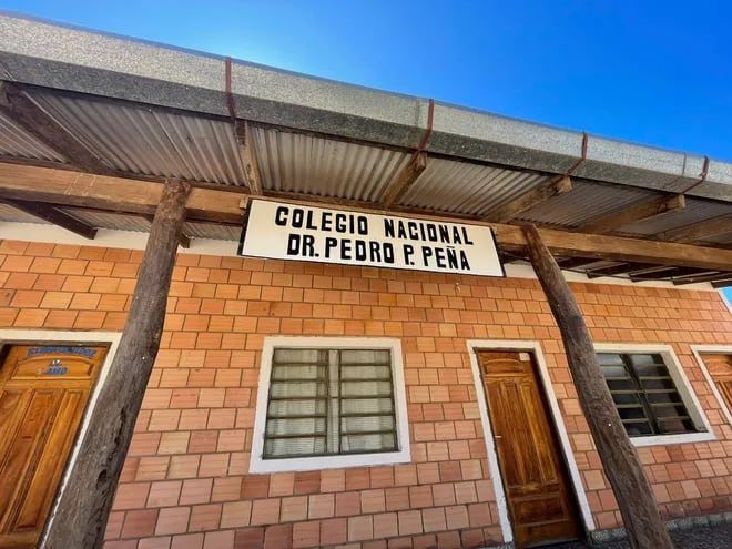 Muchos comedores están sin funcionar hace meses por la falta del almuerzo escolar, en la imagen el del Colegio Pedro P. Peña, ubicado en zona del Pilcomayo.