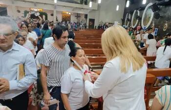 Una activa participación de fieles se vio en los primeros días del novenario a San Blas.