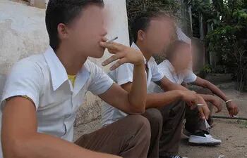 consumo-precoz-de-cigarrillo-143930000000-1676506.jpg