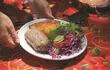 Chipa guazú saludable, arrolladitos de carne con verduras y ensalada de frutas, una propuesta culinaria para estas fiestas de fin de año.