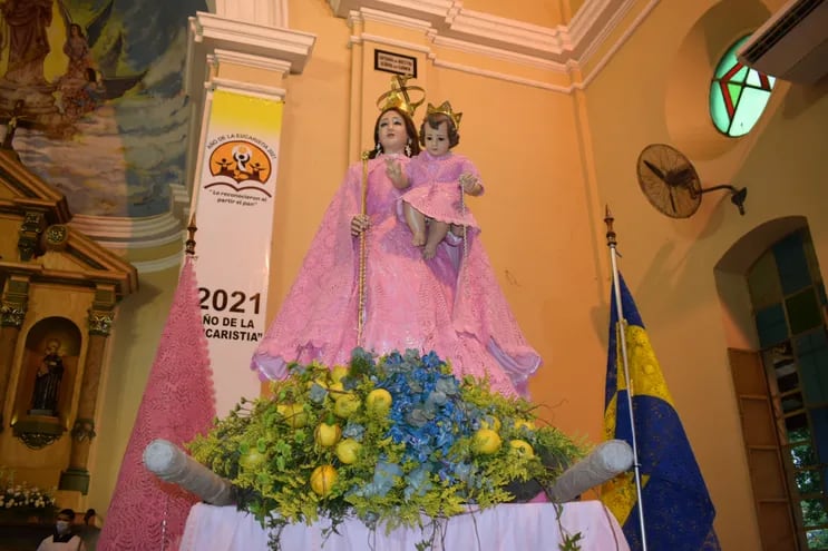 Luque misa Virgen del Rosario