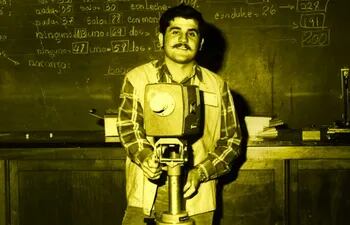 A los 22 años de edad, el universitario Santiago Leguizamón participó de una conferencia sobre biología. Fue en el año 1972.