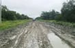en-estas-condiciones-se-encuentran-los-caminos-que-conducen-a-los-distritos-del-alto-paraguay-con-apenas-una-llovizna-los-vehiculos-quedan-empanta-204227000000-1353564.jpg