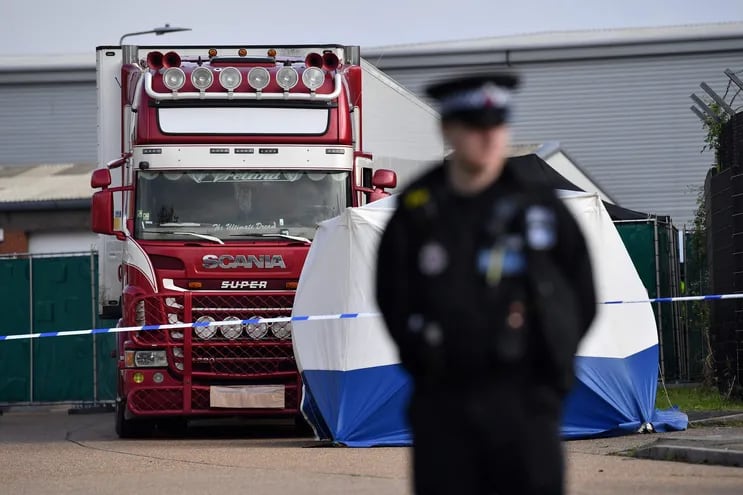Foto del 23 de octubre en un polígono industrial de Essex. En el sitio se encontró un camión con 39 cuerpos.