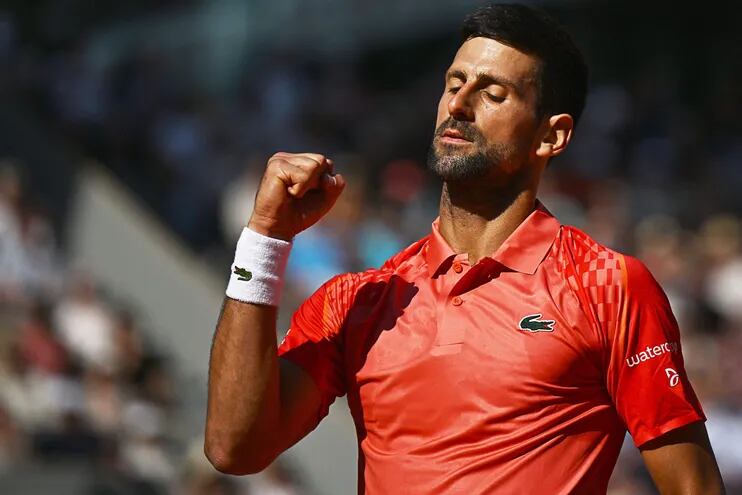 Novak Djokovic ganó su partido de hoy y avanza de fase en París