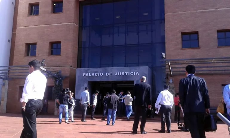 Palacio de Justicia de Pedro Juan Caballero.