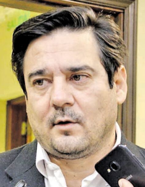 Enrique Salyn Buzarquis (PLRA) planteó sobre todo dudas respecto a la demora de Aduanas en presentar la denuncia.