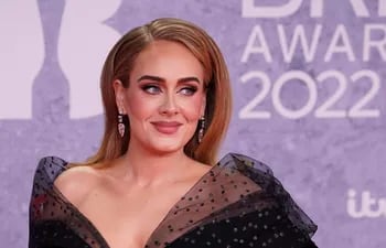 La cantante británica Adele, en una foto del año 2022. La artista anunció que suspenderá sus conciertos en Las Vegas debido a un problema de salud.