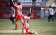 Festejo de los jugadores de General Caballero luego de la clasificación a la segunda ronda de la Copa Paraguay