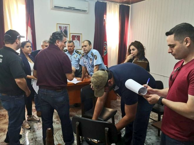 Procedimiento realizado en la Dirección de Policía de Amambay, en Pedro Juan Caballero.