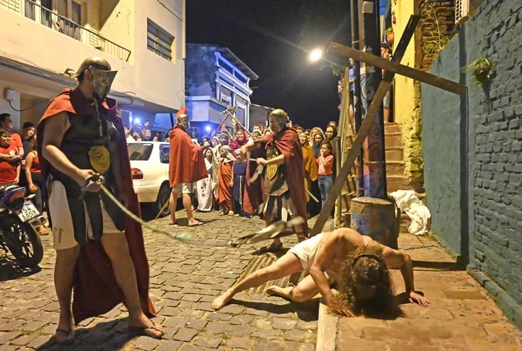 Recreación del viacrucis en Loma San Jerónimo durante la Semana Santa del 2023.