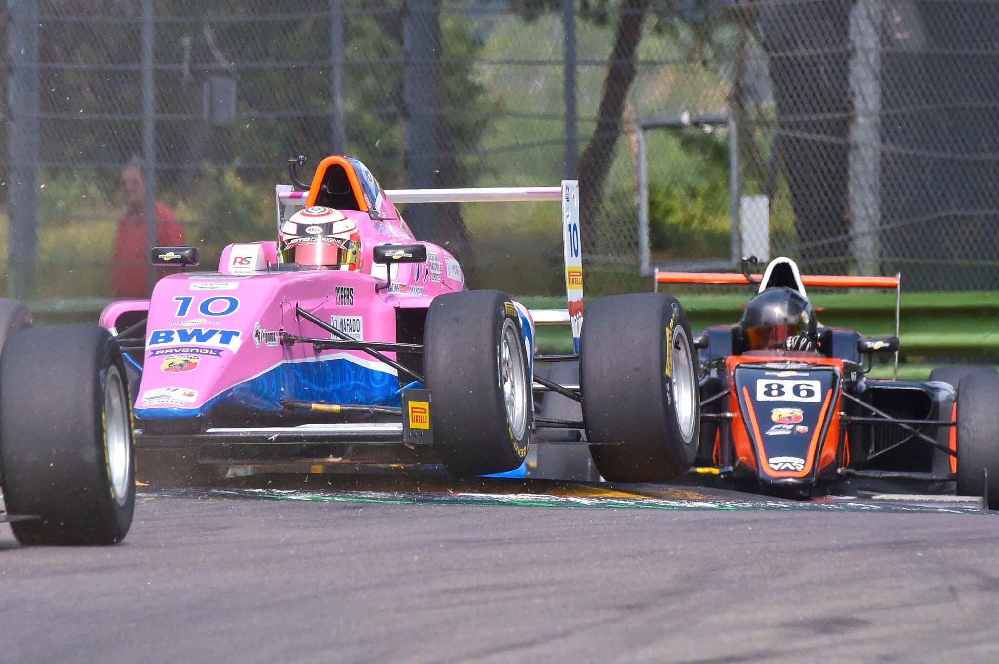 Joshua Duerksen vuelve a entrar en acción en la Fórmula 4 Italiana, el fin de semana en Austria.