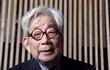 El escritor japonés Kenzaburo Oe, en una fotografía que data del año 2012. El ganador del Premio Nobel de Literatura en 1994 falleció el pasado 3 de marzo a los 88 años.