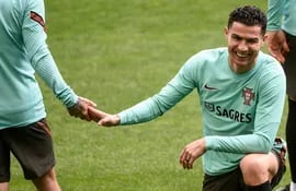 Cristiano Ronaldo buscará el boleto para Portugal.
