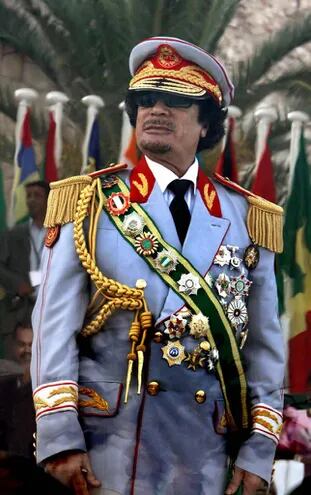 Muamar Gadafi, fue muerto en la rebelión que depuso su régimen, hace diez años.