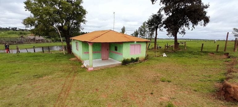 La vivienda en la que habitaban la niña, su madre y el padrastro, en una compañía de Repatriación, Caaguazú.