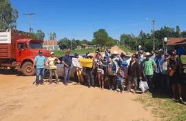 Pobladores de la comunidad de Yatebo se movilizan para exigir reparación de caminos