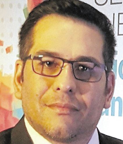 Miguel Godoy Servín (ANR), defensor del Pueblo. Según la bancada del PPQ, su mandato feneció en el 2018.