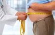 Desde hace tiempo se sabe que la obesidad es un factor de riesgo para el cáncer pero, hasta ahora, la mayoría de los estudios no han analizado si ese riesgo es igual en hombres y en mujeres.