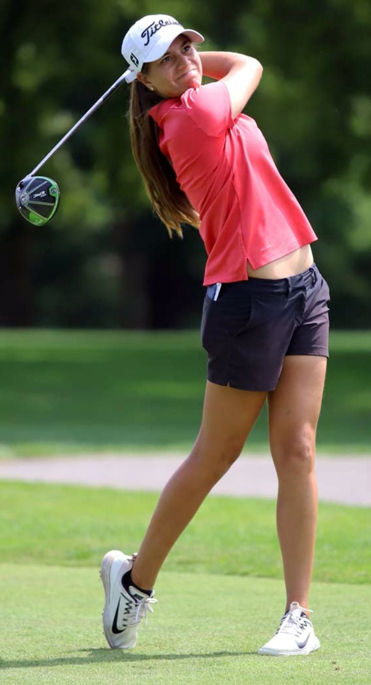 La golfista profesional compatriota Milagros Chaves juega desde hoy en California, EE.UU.